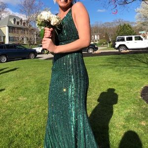 Prom dress size 4